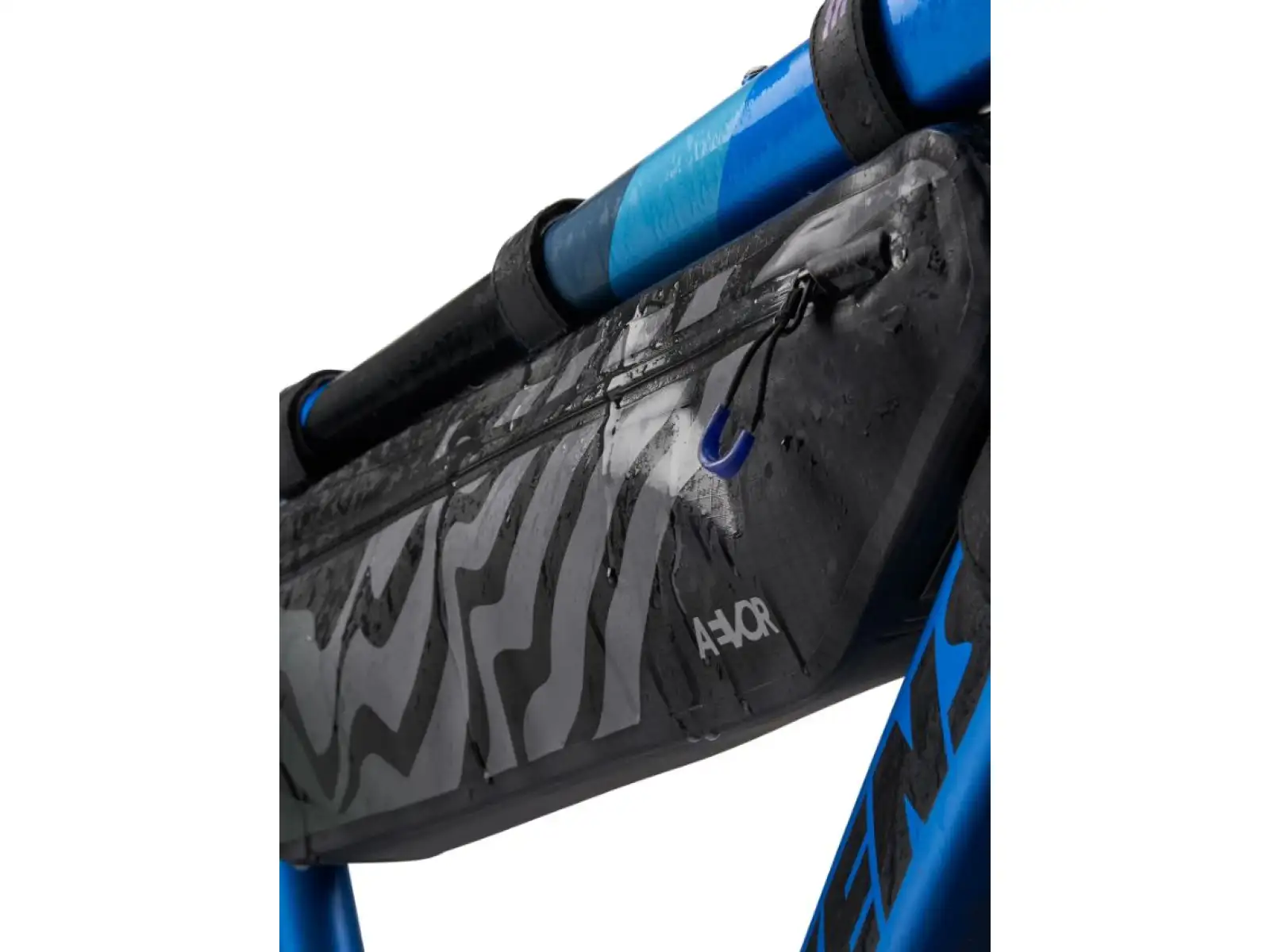 Aevor Frame Pack Road Proof Large Rahmen-Tasche 5,2 l Schwarz