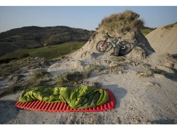 Pinguin Lava 350 Schlafsack 175 cm rot