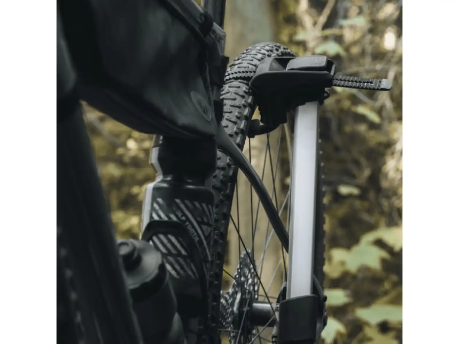 Thule Epos Fahrradträger für Anhängerkupplung für 3 Räder
