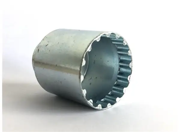 Crussis Bafang M500 Abziehvorrichtung für Spinnenmutter.