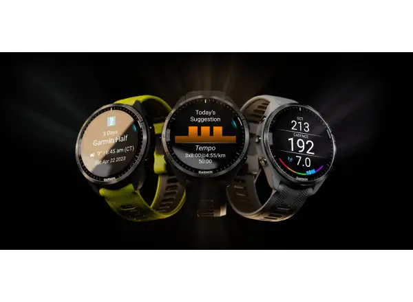 Garmin Forerunner 965 Smartwatch Silber Titan/Weiß