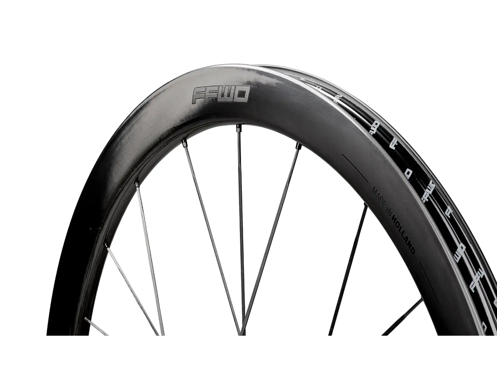 FFWD RAW CS 44 Straßenrad Laufräder Gloss Schwarz