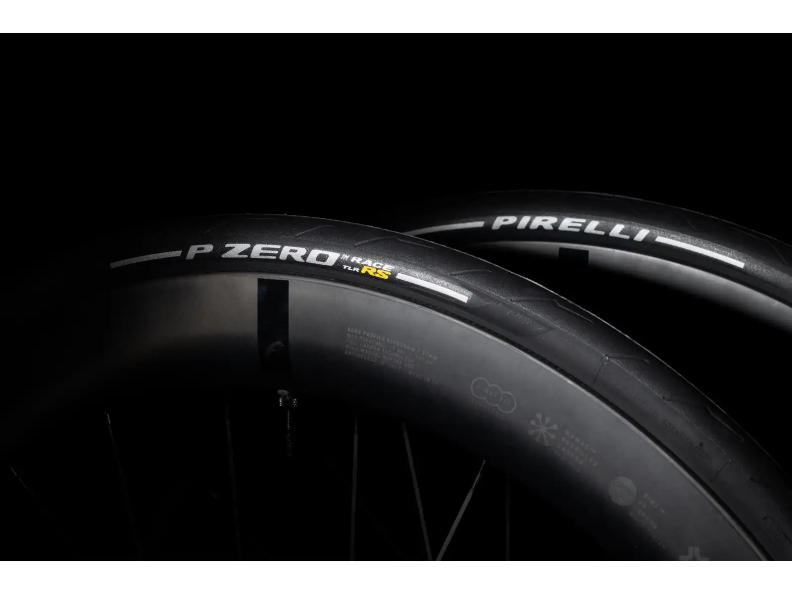 Pirelli P Zero Race RS TLR Straßenreifen schwarz