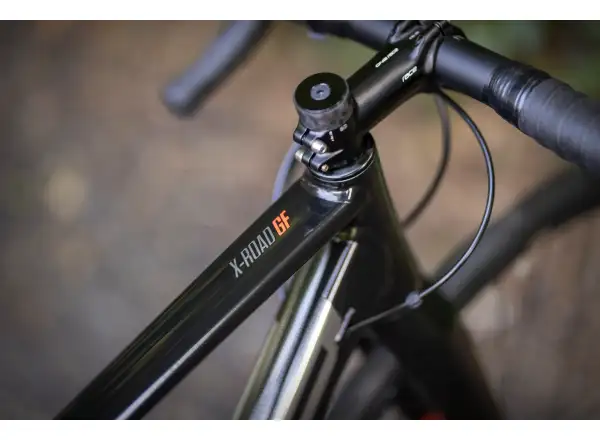 Superior X-Road Issue Glanz Schwarz Metallic/Chrome Silber/Team Rot Rennrad