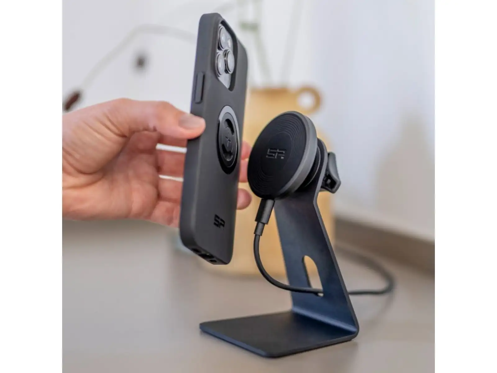 SP Connect Handyhülle SPC+ für iPhone 15 Schwarz