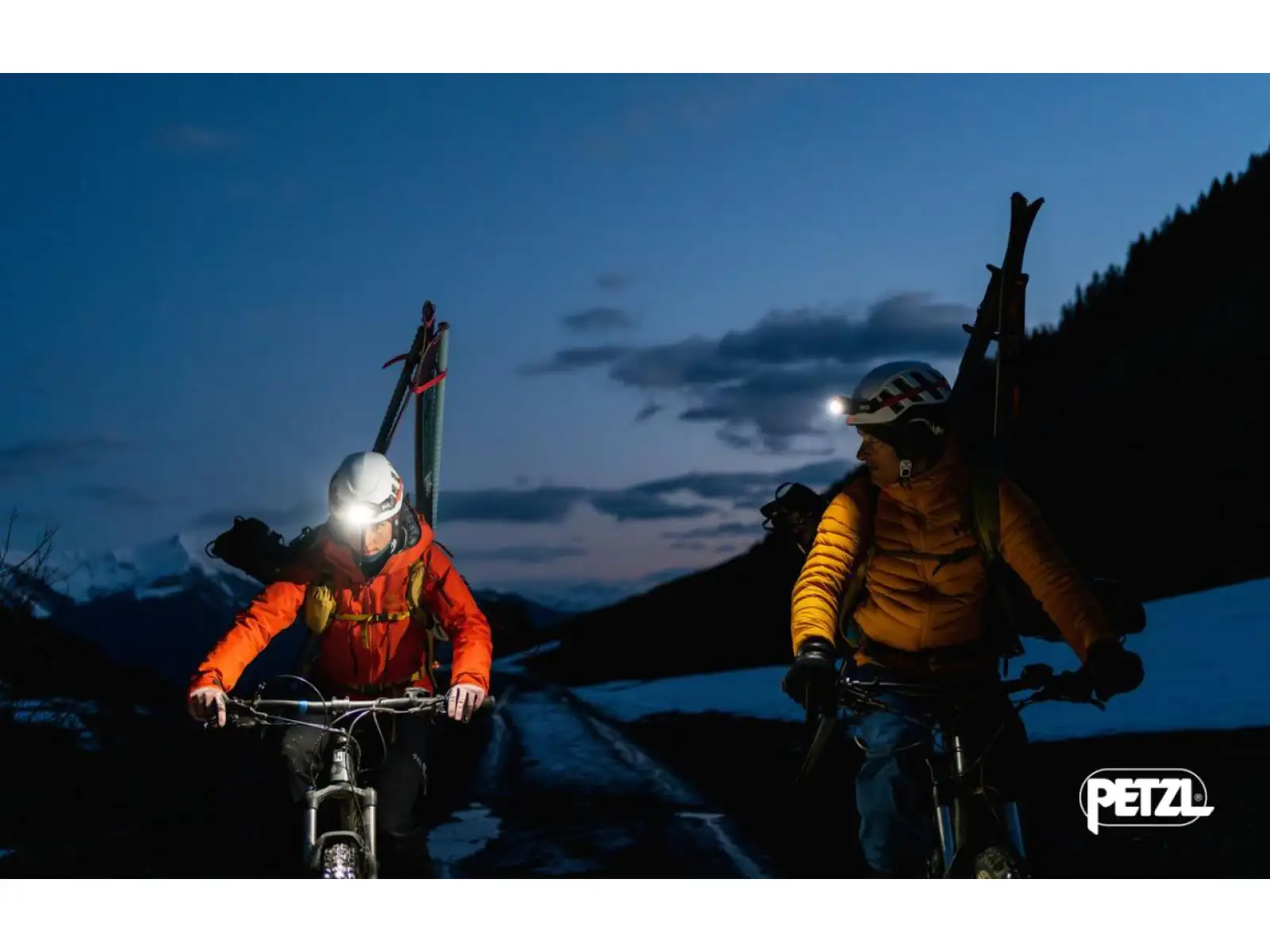 Petzl Swift RL 2023 wiederaufladbare Stirnlampe Orange