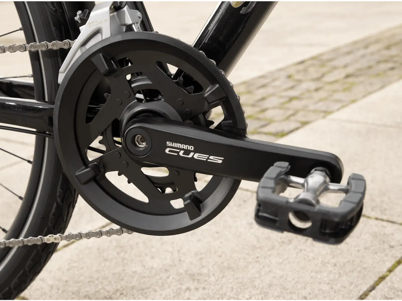 Superior Blox 6.7 T Stadtfahrrad Gloss Metallic Black