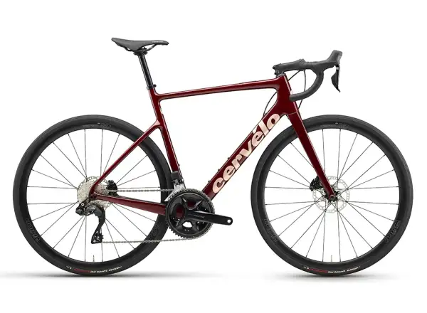 Cervélo Caledonia 105 Di2 Rennrad Carmine