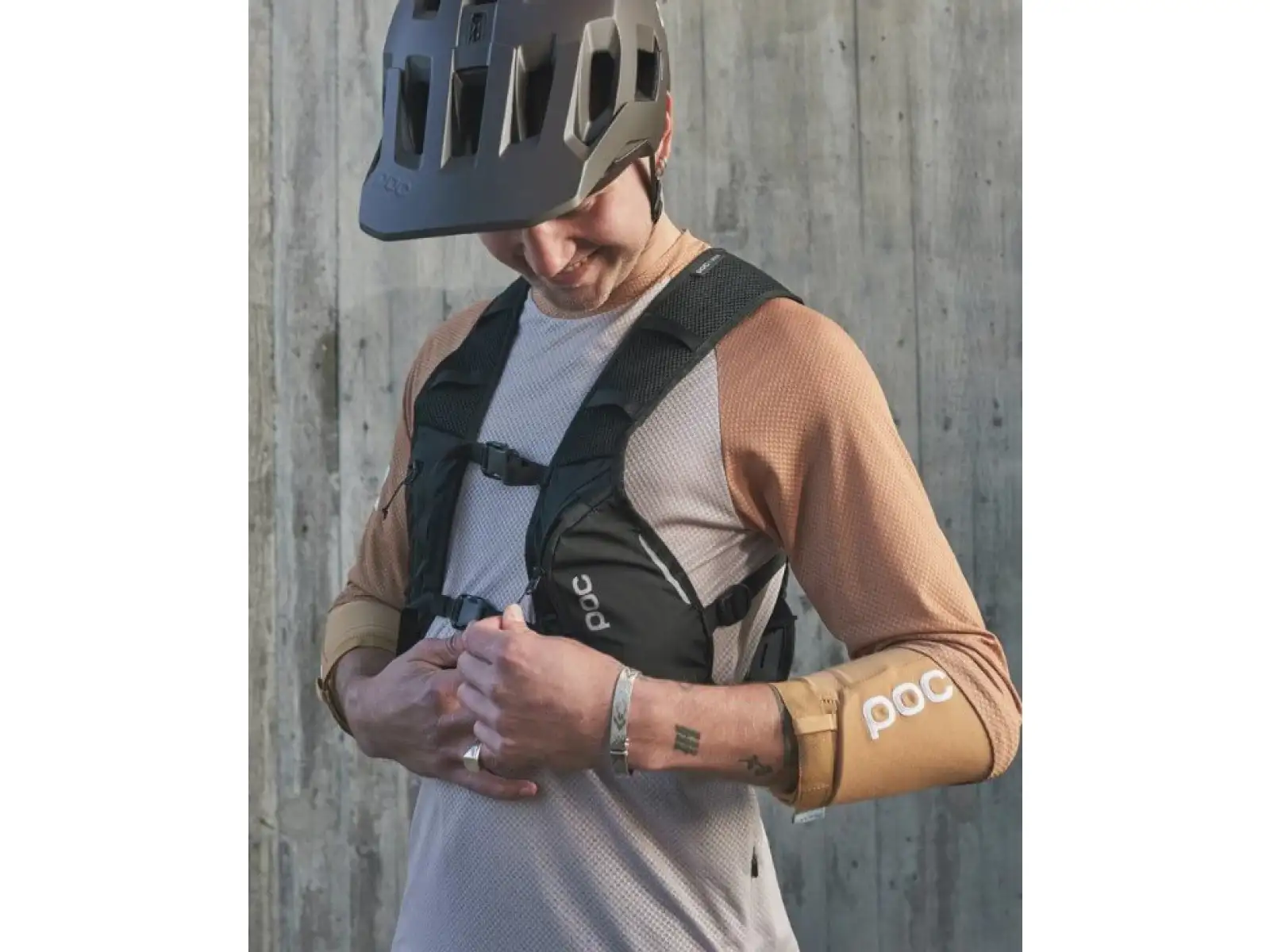 POC Column VPD Backpack Herrenweste Uranium Black
