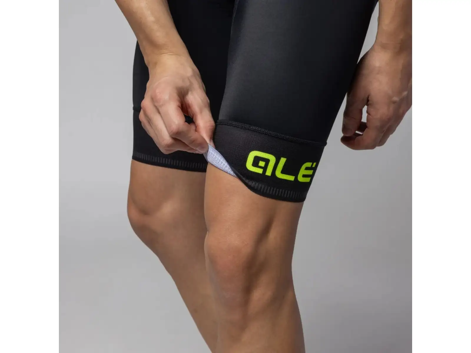 Alé Pragma Corsa 2.0 Herren Shorts mit Einsatz und Träger Black/Fluo Yellow