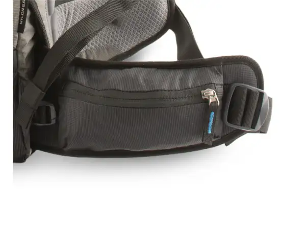 Pinguin Ace 27 Winter Rucksack Schwarz