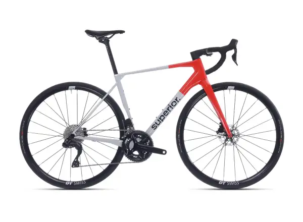 Superior X-Road 9.5 GF Straßenfahrrad in Glanzgrau / Orange-Rot.