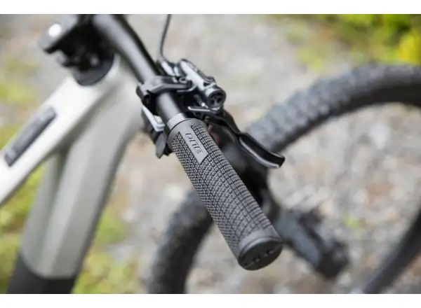 Superior iXF 9.7 vollgefedertes E-Bike Gloss Chrome / Matte