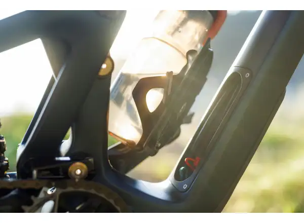 Ibis Ripley V5 Deore Mountainbike in Blue Hour.