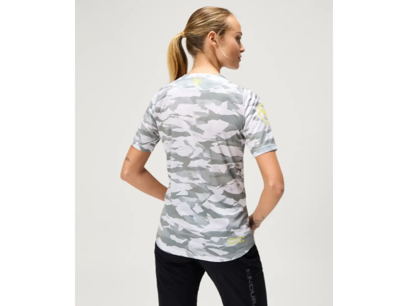 Endura LTD Mountain Camo Damen Trikot kurzarm Haar Grey