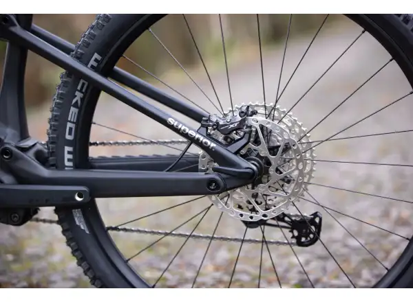 Superior iXF 9,7 vollgefedertes leichtes Elektrofahrrad