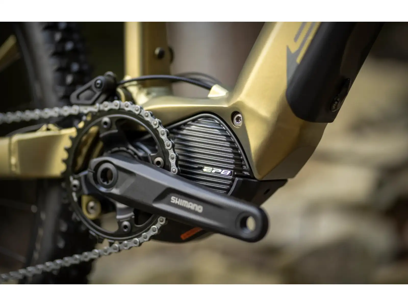 Superior eXF 8089 Fully Suspended E-Bike Matte Olive Metallic/Chrome Silver