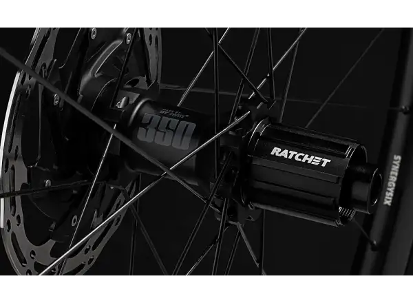 FFWD Outride geflochtene Gravel-Räder, DT Swiss 350 Naben Matt Black