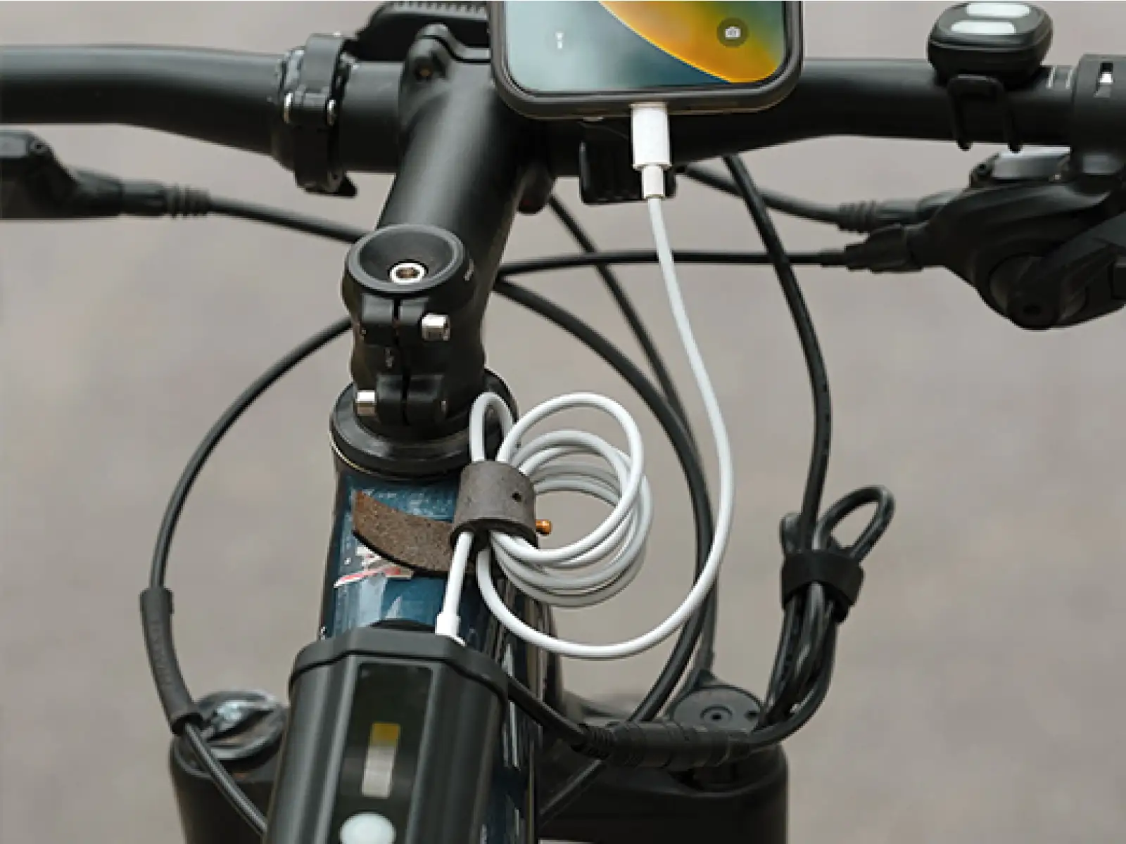 Ravemen XR6000 Frontlicht