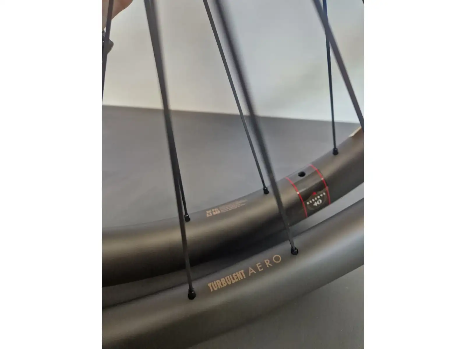 Reserve 40/44 GR 700c DT 350 CL Carbon Gravel Laugerräder Freilauf Microspline - Demontiert vom Fahrrad