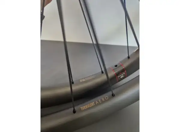 Reserve 40/44 GR 700c DT 350 CL Carbon Gravel Laugerräder Freilauf Microspline - Demontiert vom Fahrrad