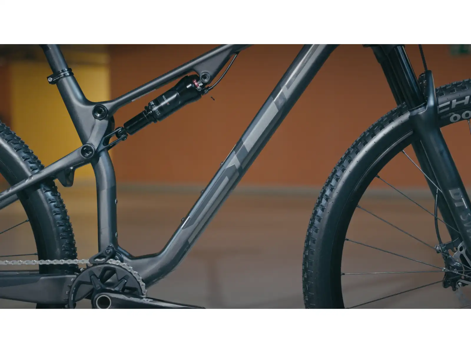 Superior XF 979 RC Mountainbike Matte Carbon/Stealth Chrome