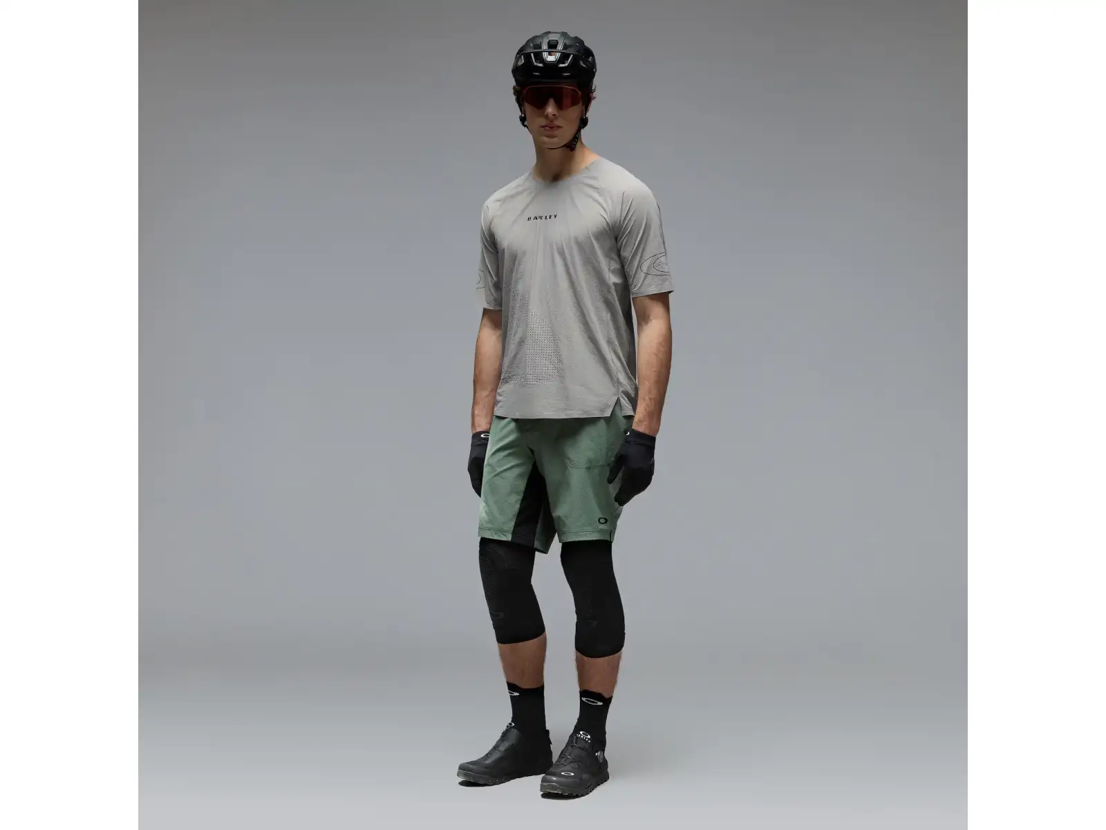 Oakley Seeker Whip Herren Trikot Kurzarm Cement