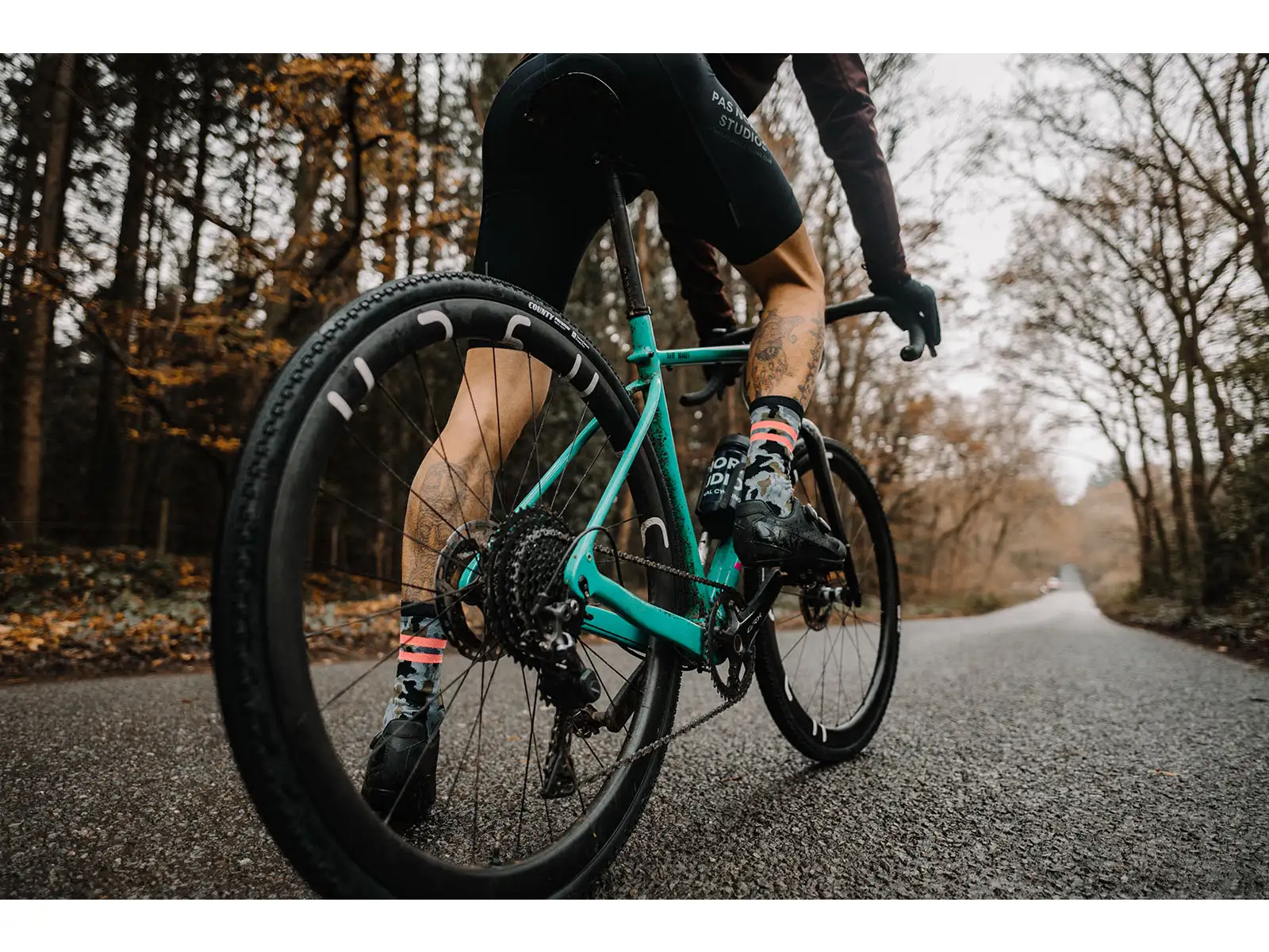 Goodyear County Ultimate Tubeless Komplett 650x50 Schotterreifen mit Kevlar-Faser Tan.