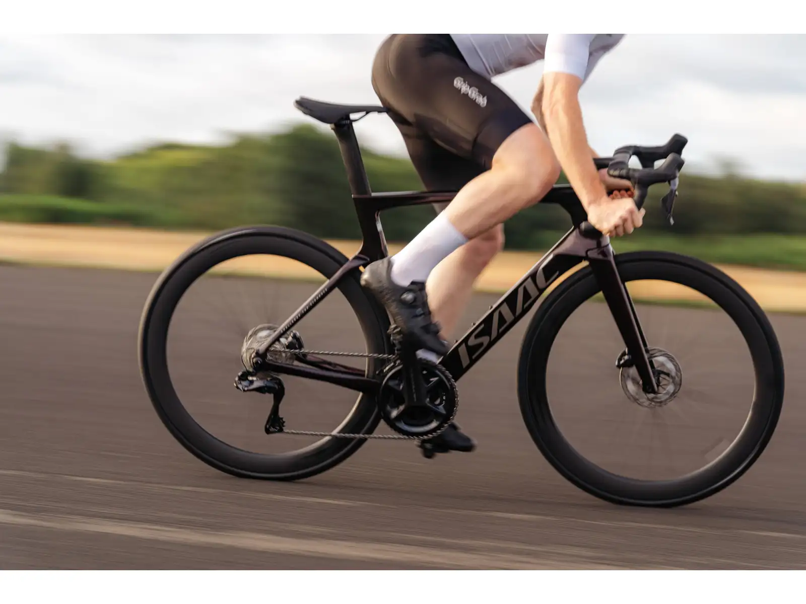 Isaac Meson 105 Di2 Rennrad Ruby Red