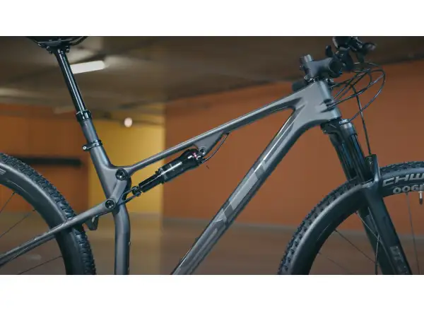 Superior XF 979 RC Mountainbike Matte Carbon/Stealth Chrome
