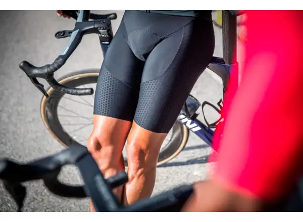 Alé R-EV1 HAMMER 2.0 Herren Shorts mit Einsatz und Verschluss Schwarz