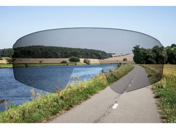 Die Force Enigma Fahrradbrille in Rot mit roten verspiegelten Gläsern.