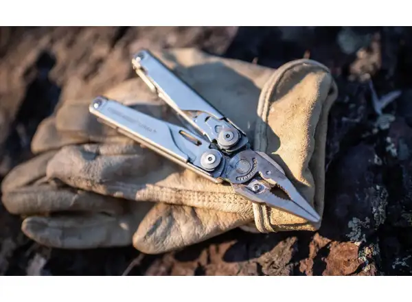 Leatherman Surge Multitool Black