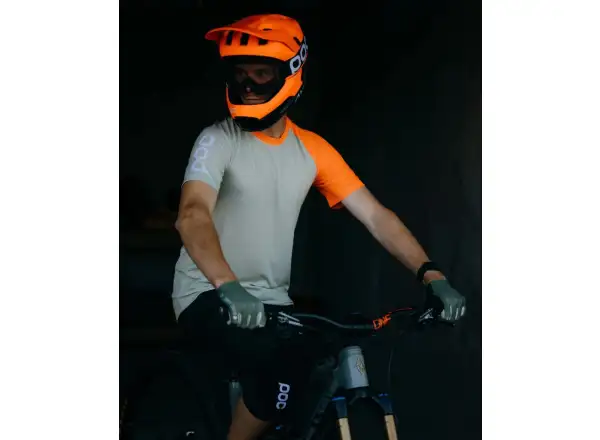 POC Otocon Race MIPS Helm Fluorescent Orange AVIP/Uranium Black Matt