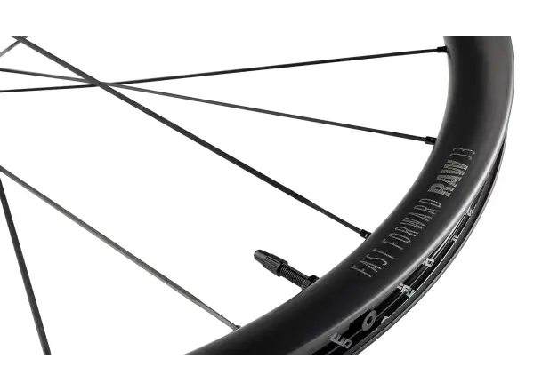 FFWD RAW CS 33 Straßenräder Matt Schwarz