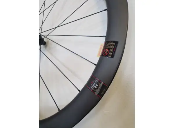 Reserve 40/44 GR 700c DT 350 CL Carbon Gravel Laugerräder Freilauf Microspline - Demontiert vom Fahrrad