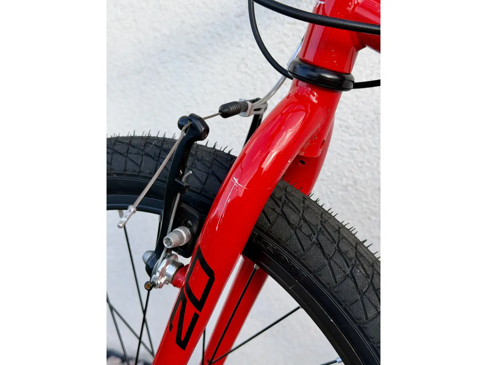 Amulet Speedy Rotes Kinderfahrrad 20 BAZAR