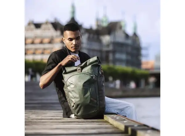 Osprey Transporter Roll Top Rucksack Raven Black