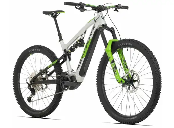 Rock Machine Blizzard INT e90-297 Gloss Silber/Schwarz/Grün, vollgefedertes E-Bike.
