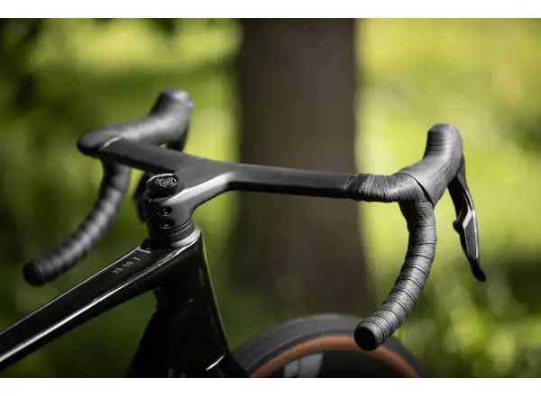 Superior Gravelbike – XR 9.8 GR Matte Carbon/Gloss Black