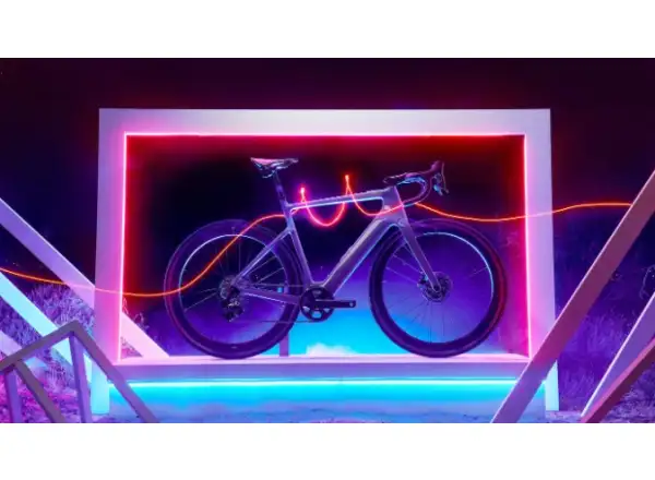 Cervélo Rouvida Force XPLR AXS 1 straßenelektrorad Granite