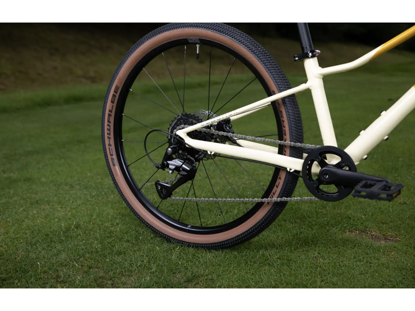 Superior F.L.Y. 24 Kinderfahrrad Gloss Yellow