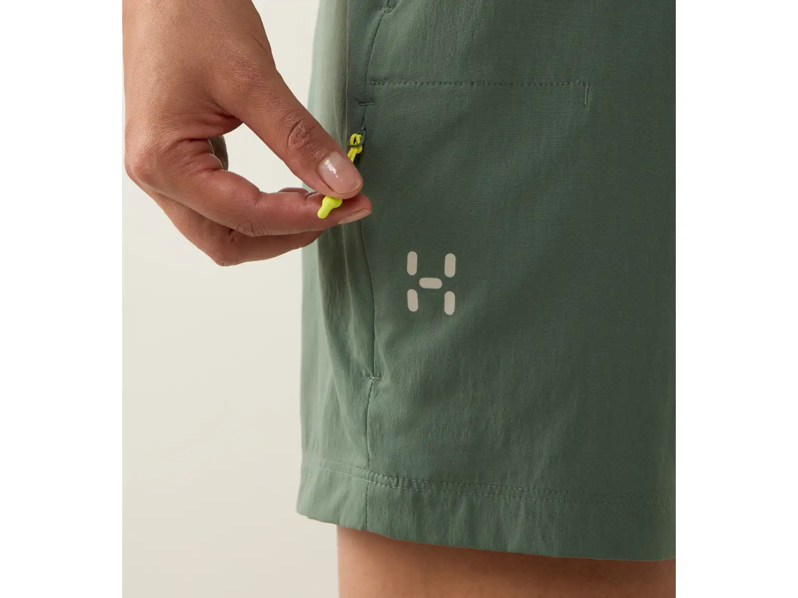 Haglöfs L.I.M Fuse Damen Shorts Chlorophyll Green