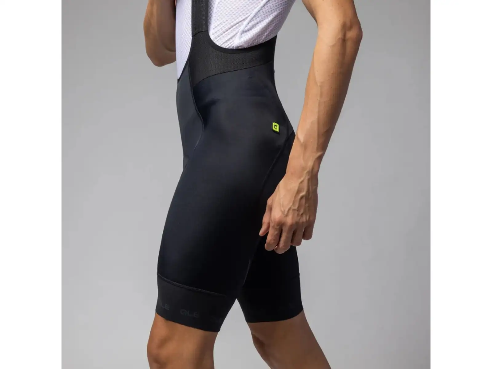 Alé PR-E Strada 2.0 Herren Radhose mit Einsatz und Trägern Black