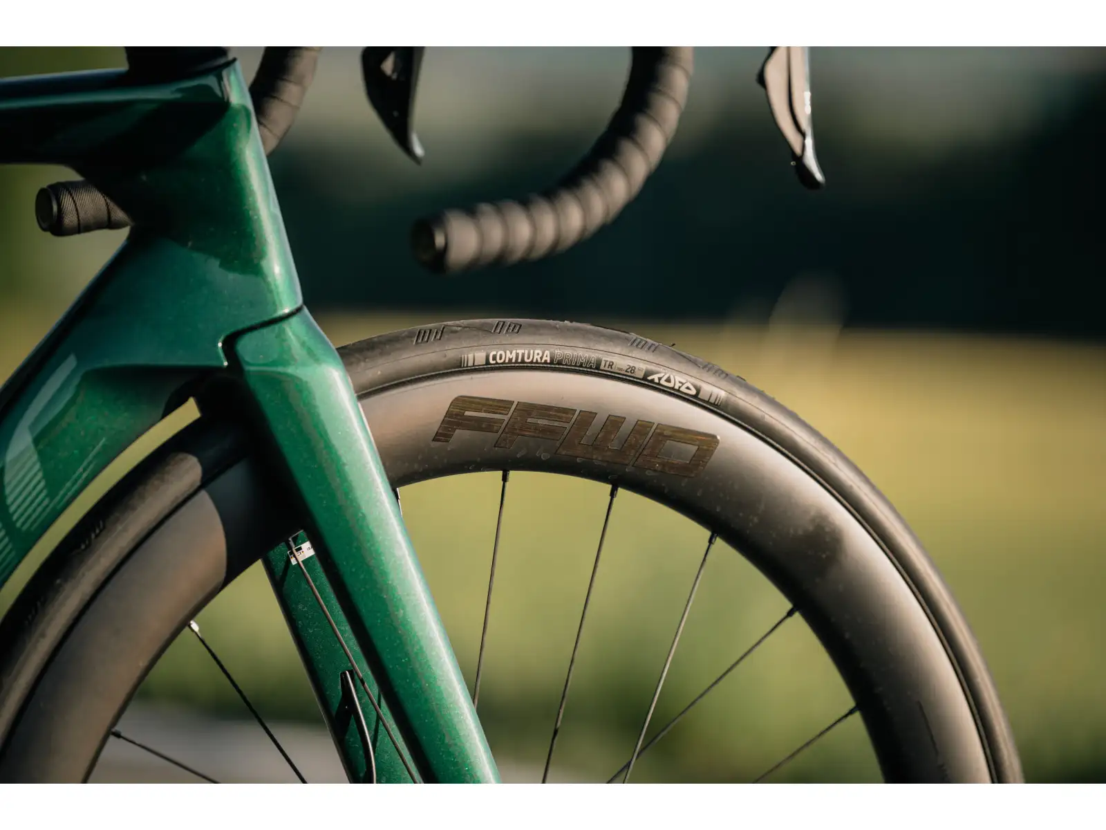 Isaac Meson Jade Green Rennrad DuraAce Di2