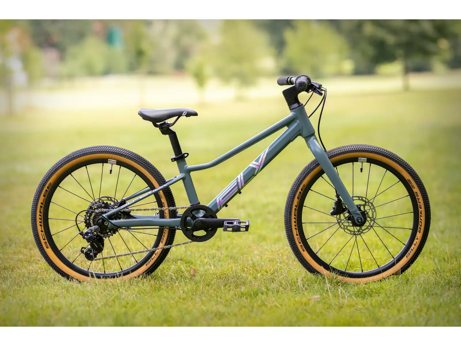 Superior F.L.Y. 20 DB Matte Trooper Green/Hologram Chrome Kinderfahrrad