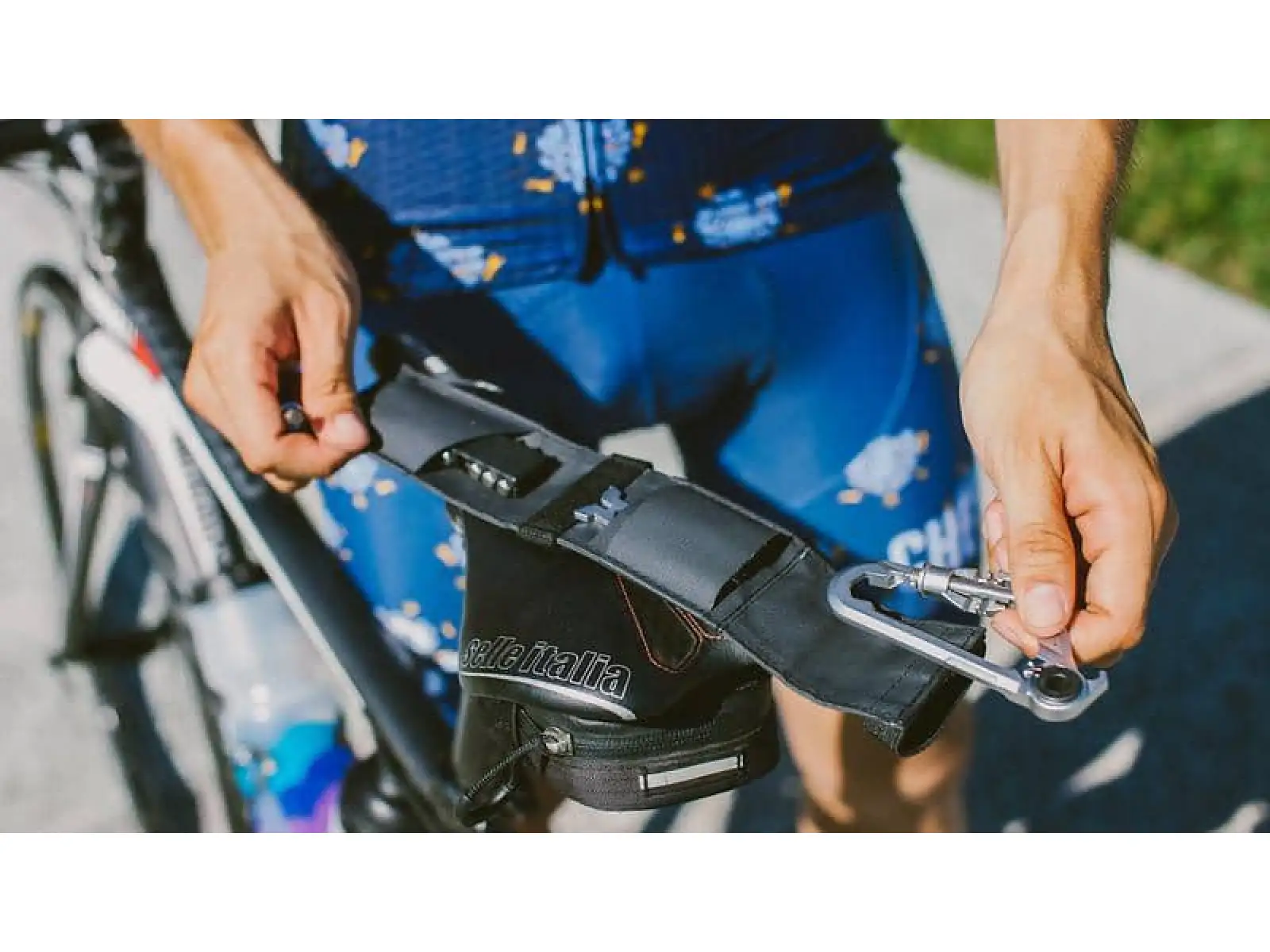 Woho WOKit 2.0 Bikepacking Werkzeugset Silber.