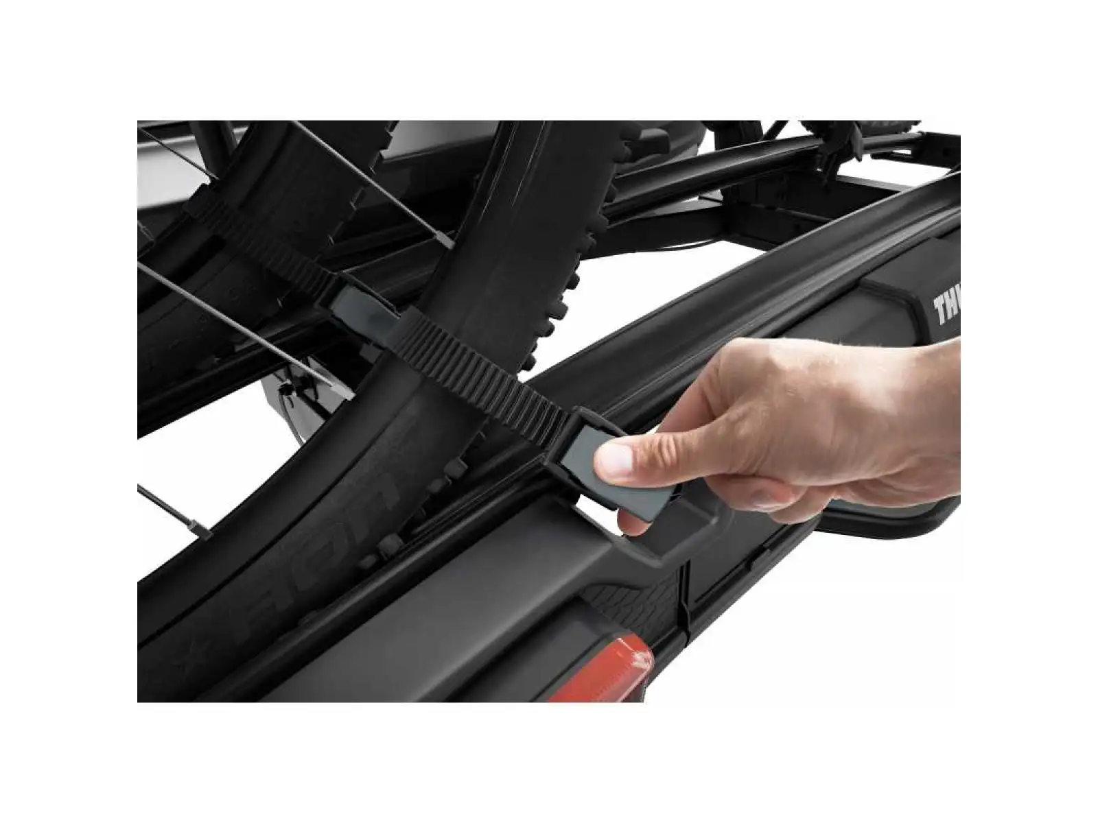 Thule VeloSpace XT 939 Fahrradträger für Anhängerkupplung für 3-4 Räder Schwarz