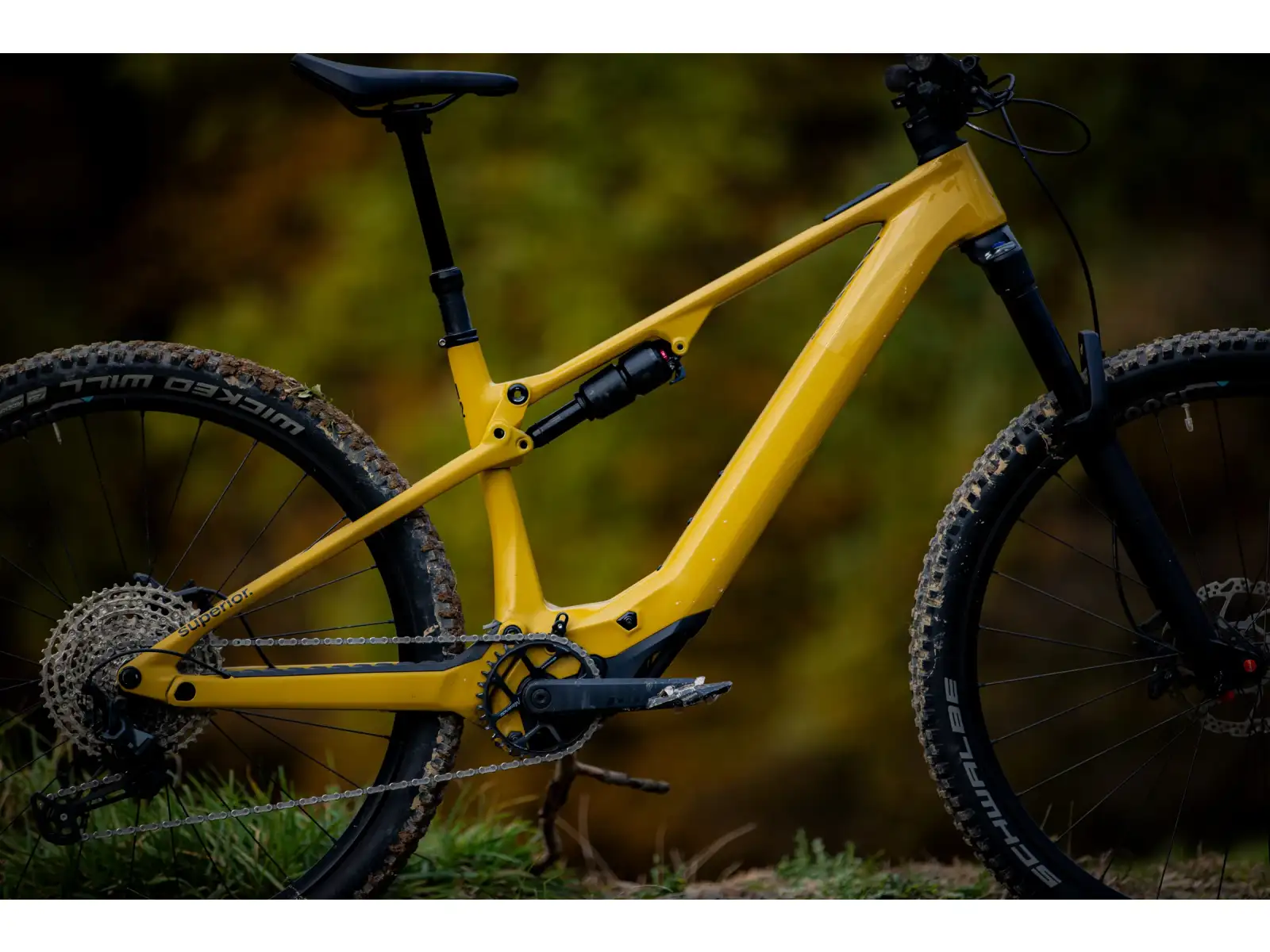 Superior iXF 9.2 vollgefedertes E-Bike Matte Mustard