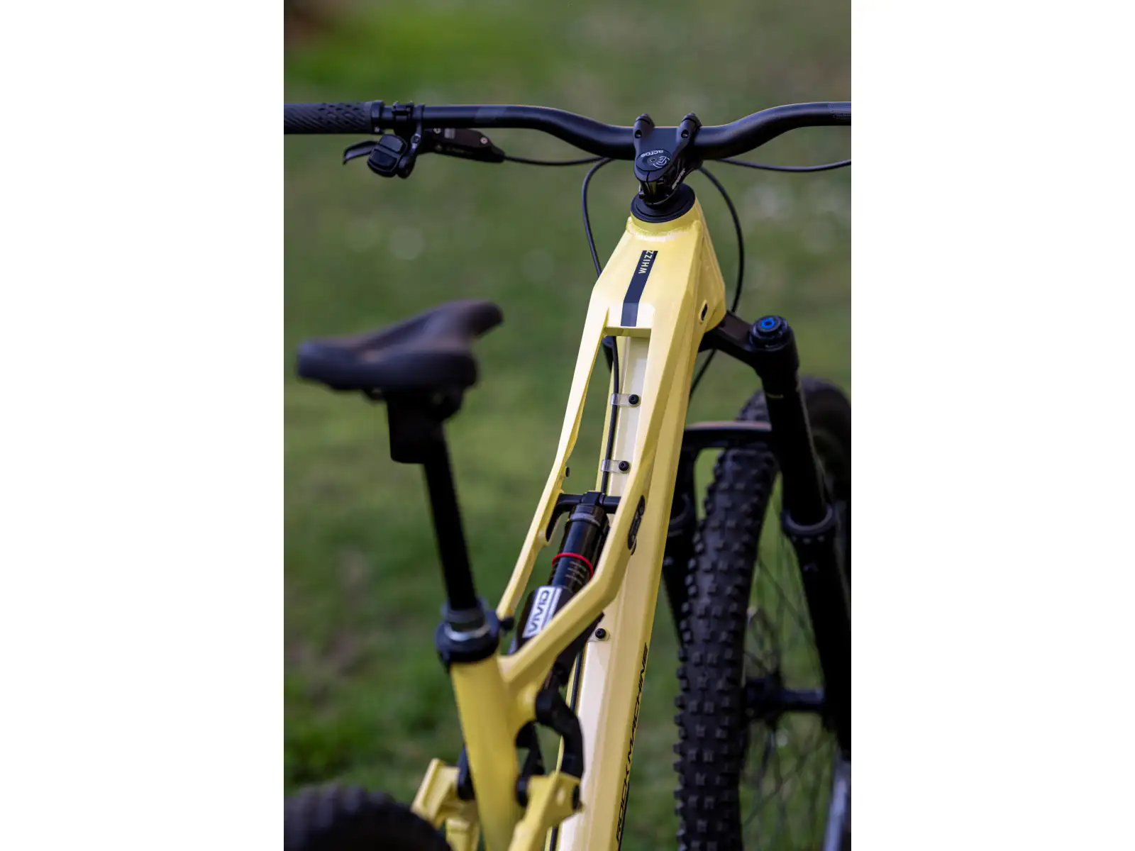 Rock Machine Whizz FS III 90 AXS Mountainbike Panama Yellow